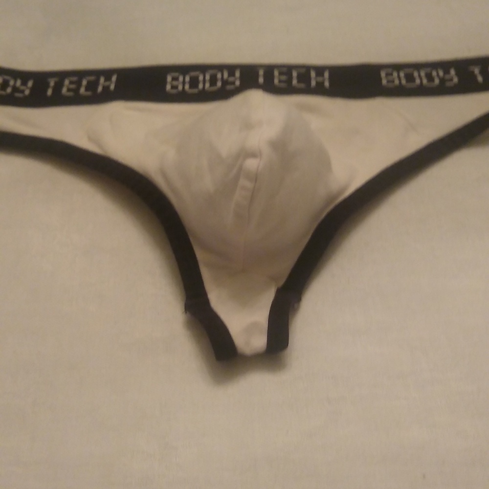 Body Tech Thong - Picture 2 of 7
